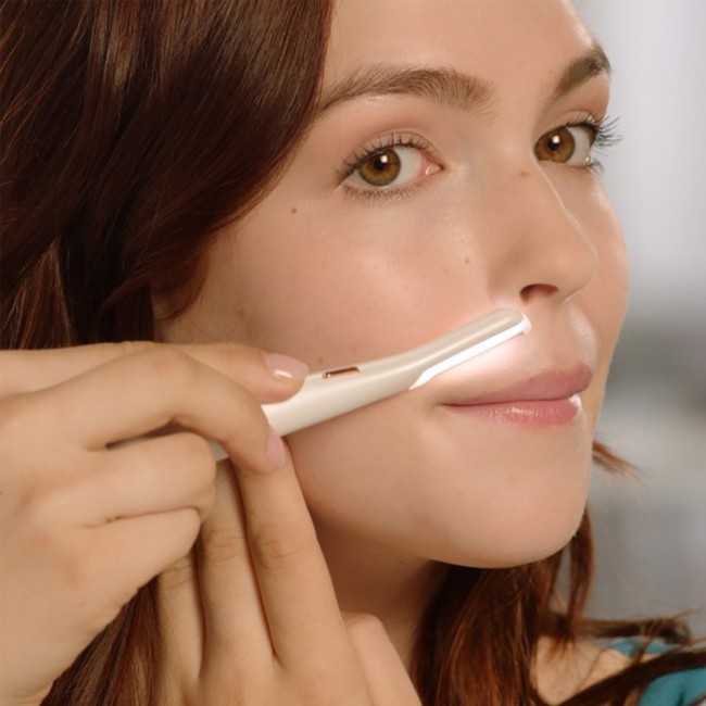 Margoun Finishing Touch Exfoliator Dermaplane Hair Remover