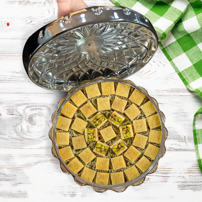 MARGOUN Luxury Serving Platter Food Dome Cover Royal Dish Cover Gourmet Tableware Silver and Gold Serving Tray Hight 12cm / Hight depth 6cm /Width 46cm