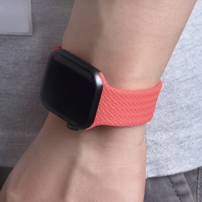 Apple Watch 42-44-45mm Yarn Braided Solo Loop Band Size S Henlein Series by Margoun - Pink 