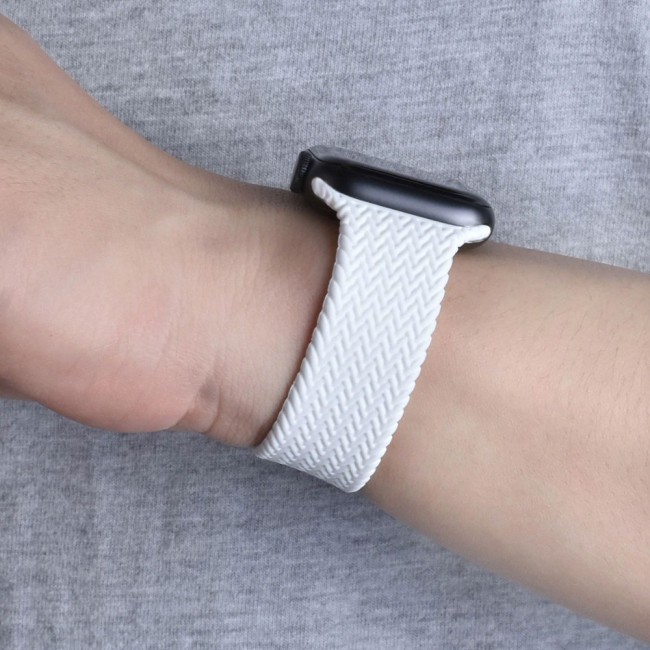Apple Watch 42-44-45mm Yarn Braided Solo Loop Band Size M Henlein Series by Margoun - White
